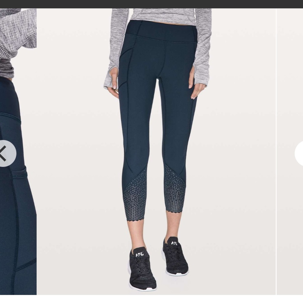 Lululemon Tight Stuff Tight II *25"
True Navy